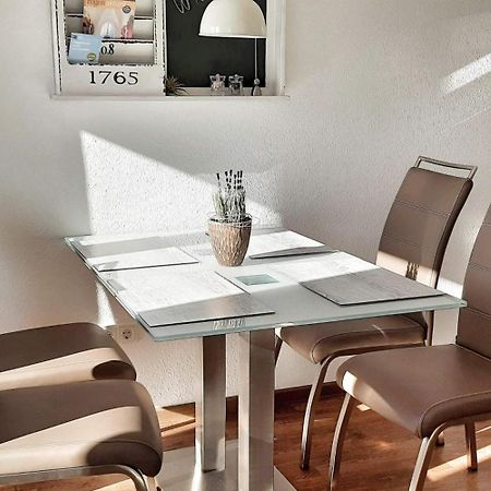 Ferienwohnung Wellenreiter Sassnitz Esterno foto