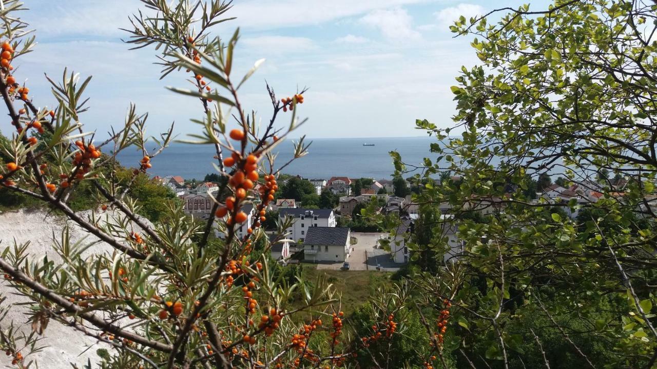 Ferienwohnung Wellenreiter Sassnitz Esterno foto